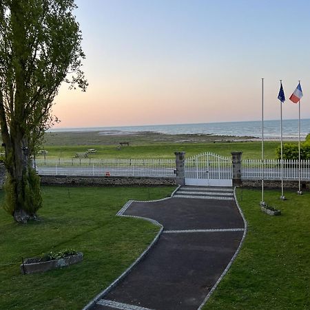 Hotel La Salmoniere Le Vivier-sur-Mer Exterior foto